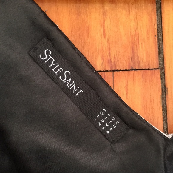 Style Saint White and Black Crop Lace Tank Size Small - Picture 5 of 7